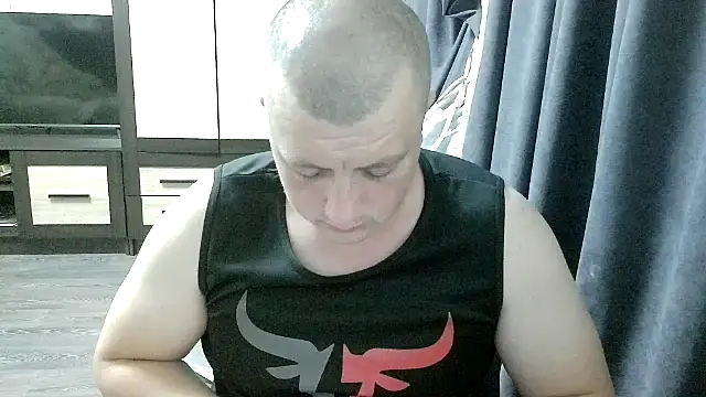gamblingbum online show from 06-10-26, 05:47