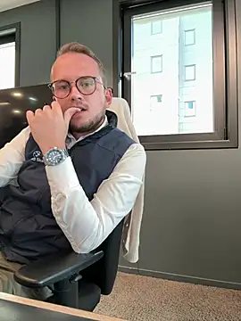 thehornyguy97 online show from 05-02-26, 08:41