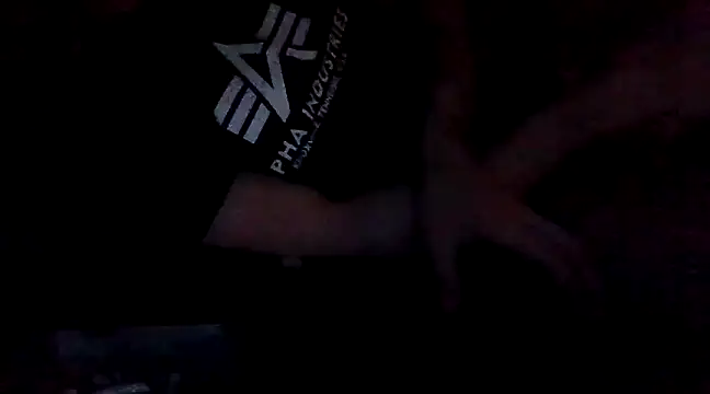 Snapshot of Vicktore007 chatting on 03-01-25, 03:53 Vicktore007 online show from 03-01-25, 03:53