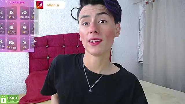 Snapshot of Alann_sr chatting on 02-07-25, 03:52 Alann sr online show from 02-07-25, 03:52