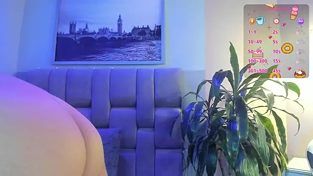 Snapshot of alys_baker chatting on 02-20-25, 03:34 alys baker online show from 02-20-25, 03:34