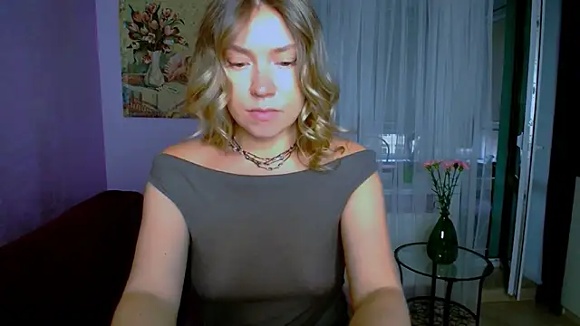 Snapshot of TaylorBre chatting on 09-16-25, 05:41 TaylorBre online show from 09-16-25, 05:41