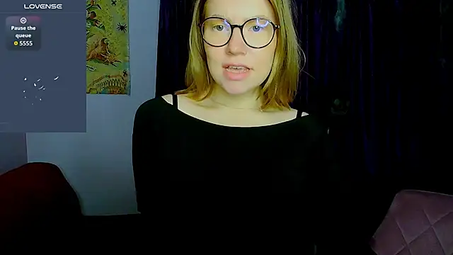 Snapshot of TaylorBre chatting on 11-09-25, 06:50 TaylorBre online show from 11-09-25, 06:50