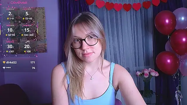 Snapshot of TaylorBre chatting on 03-12-25, 06:22 TaylorBre online show from 03-12-25, 06:22