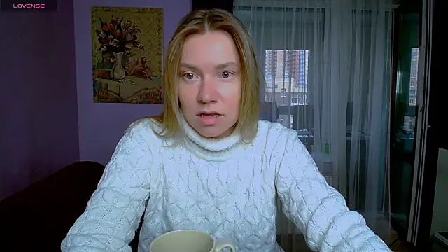 Snapshot of TaylorBre chatting on 10-05-25, 06:26 TaylorBre online show from 10-05-25, 06:26