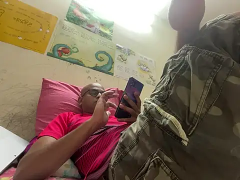 SammyChocolateIndian online show from 12-26-24, 11:43