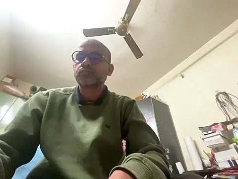 SammyChocolateIndian online show from 12-14-25, 01:06