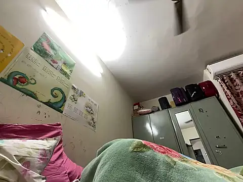 SammyChocolateIndian online show from 01-01-25, 12:32