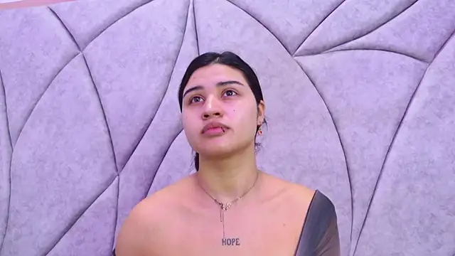 venusowen  online show from 11-09-25, 11:14