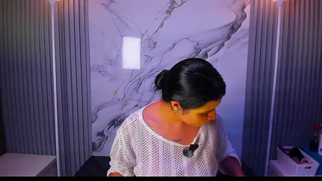 Snapshot of venusowen_ chatting on 03-03-26, 02:13 venusowen online show from 03-03-26, 02:13