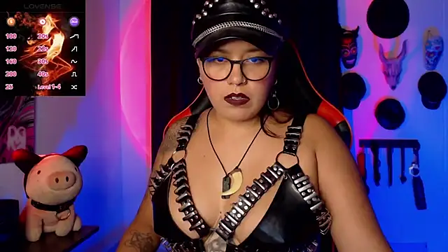 LilithSharon online show from 10-21-25, 05:12