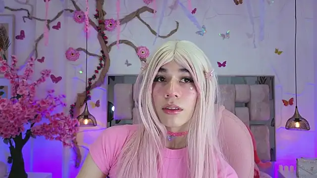 Snapshot of DaripQueen chatting on 04-07-26, 02:30 DaripQueen online show from 04-07-26, 02:30