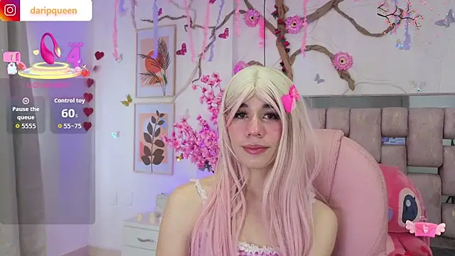 Snapshot of DaripQueen chatting on 03-11-26, 02:55 DaripQueen online show from 03-11-26, 02:55