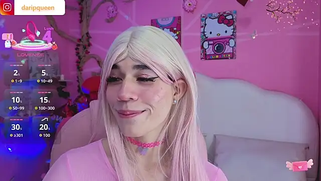 Snapshot of DaripQueen chatting on 03-04-26, 02:03 DaripQueen online show from 03-04-26, 02:03