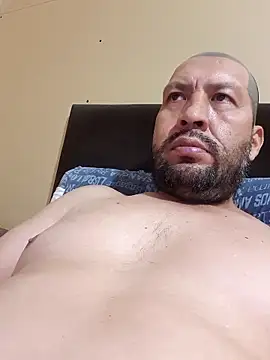 Snapshot of danielll2024 chatting on 03-04-26, 04:20 danielll2024 online show from 03-04-26, 04:20