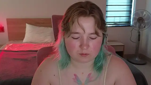 ChimberWol online show from 04-12-26, 07:11