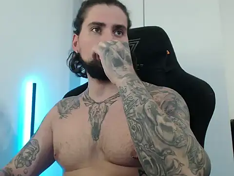 MateoHunk online show from 10-25-25, 06:08