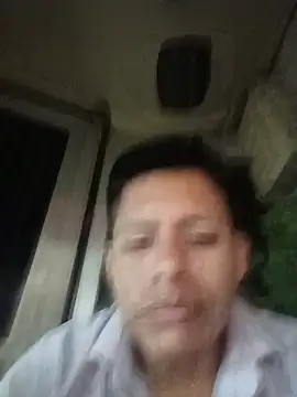 Snapshot of alexchir4 chatting on 06-14-26, 01:02 alexchir4 online show from 06-14-26, 01:02