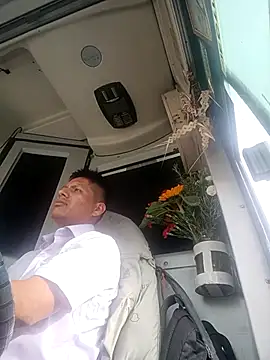 alexchir4 online show from 11-07-25, 09:08