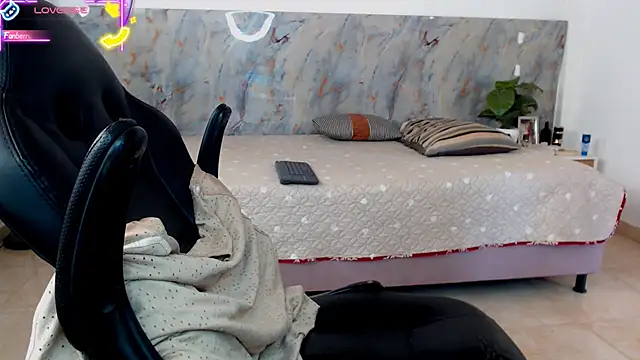 hanz col online show from 06-21-26, 02:34