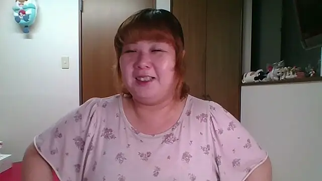 SAKU-RA-chan online show from 06-16-26, 01:33