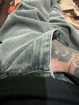 Big dick dog online show from 01-16-26, 01:15