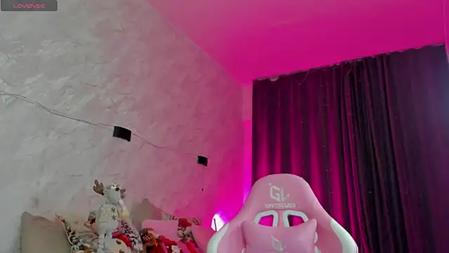 Kira yoon online show from 01-10-26, 12:50