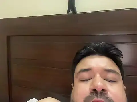 coolboy6566 online show from 10-23-25, 07:23