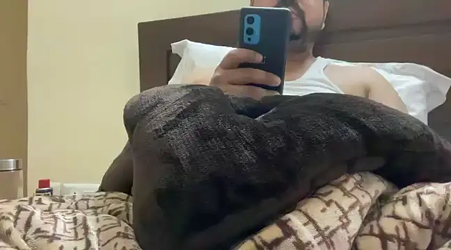 coolboy6566 online show from 02-14-25, 09:13