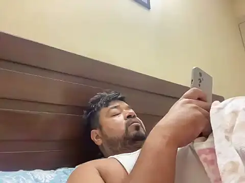 coolboy6566 online show from 12-19-25, 01:09