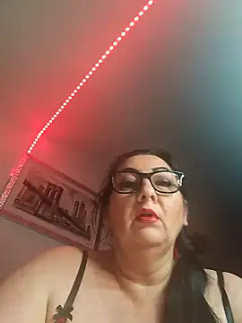 Snapshot of Genoveva73sexy chatting on 02-20-25, 06:24 Genoveva73sexy online show from 02-20-25, 06:24