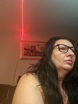Snapshot of Genoveva73sexy chatting on 02-19-25, 09:06 Genoveva73sexy online show from 02-19-25, 09:06