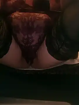 Genoveva73sexy online show from 01-10-26, 04:57