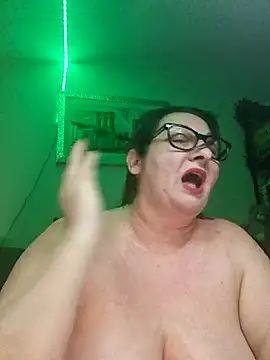 Snapshot of Genoveva73sexy chatting on 02-18-25, 10:47 Genoveva73sexy online show from 02-18-25, 10:47