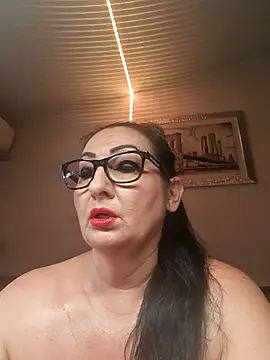 Snapshot of Genoveva73sexy chatting on 09-10-25, 01:54 Genoveva73sexy online show from 09-10-25, 01:54