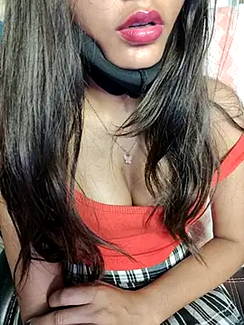 Snapshot of Reena_Singh53 chatting on 02-27-25, 04:43 Reena Singh53 online show from 02-27-25, 04:43