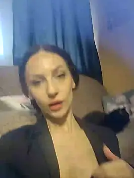 Snapshot of dahlia_82 chatting on 12-02-24, 12:13 dahlia 82 online show from 12-02-24, 12:13