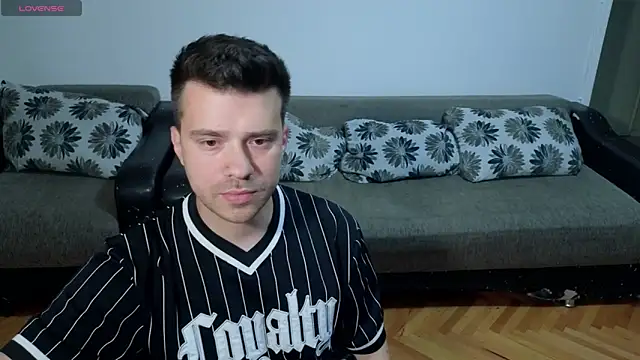 Snapshot of JohnnyStepBro chatting on 06-20-26, 08:25 JohnnyStepBro online show from 06-20-26, 08:25