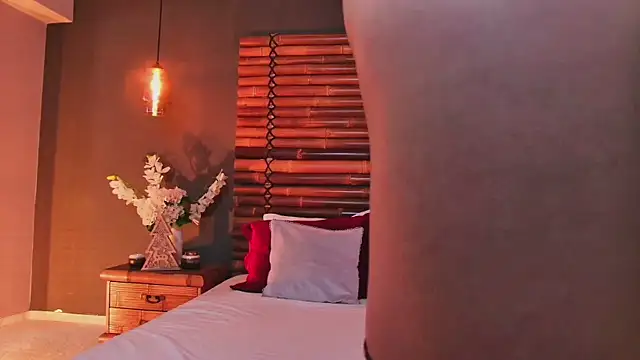 MadilynFox online show from 12-16-25, 08:02