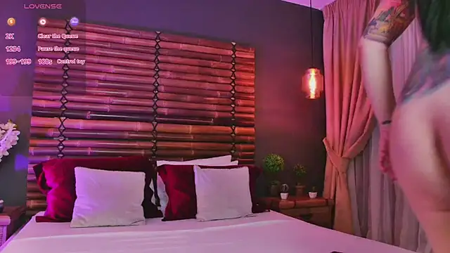 MadilynFox online show from 04-04-26, 04:35