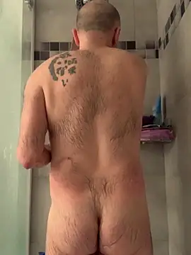 Snapshot of MaxVain chatting on 02-04-25, 04:26 MaxVain online show from 02-04-25, 04:26