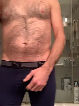 Snapshot of MaxVain chatting on 01-03-25, 04:11 MaxVain online show from 01-03-25, 04:11