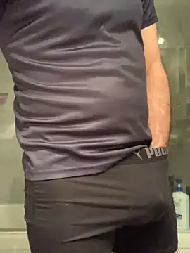 Snapshot of MaxVain chatting on 01-16-25, 02:30 MaxVain online show from 01-16-25, 02:30