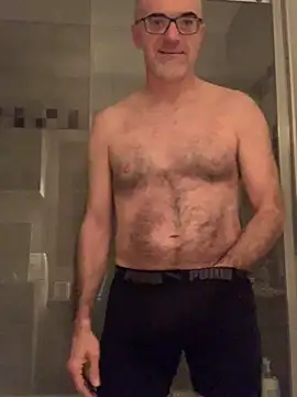 Snapshot of MaxVain chatting on 01-05-25, 06:35 MaxVain online show from 01-05-25, 06:35