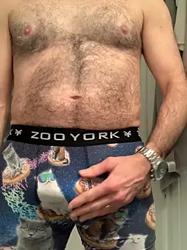 Snapshot of MaxVain chatting on 03-05-25, 02:57 MaxVain online show from 03-05-25, 02:57