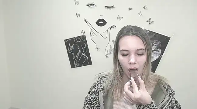 Snapshot of _StAcY chatting on 02-02-25, 10:35  StAcY online show from 02-02-25, 10:35