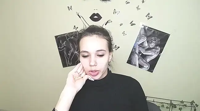 Snapshot of _StAcY chatting on 03-22-25, 10:17  StAcY online show from 03-22-25, 10:17