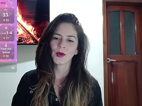 Snapshot of Hanny_24 chatting on 02-19-26, 11:45 Hanny 24 online show from 02-19-26, 11:45