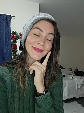 Hanny 24 online show from 12-20-25, 11:02