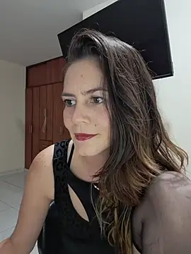 Snapshot of Hanny_24 chatting on 02-17-26, 11:13 Hanny 24 online show from 02-17-26, 11:13